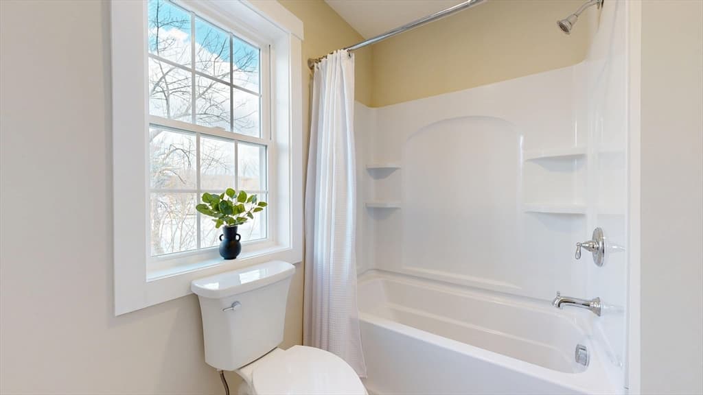 Single Family Residence at 42 Hastings Avenue, Worcester MA 01606, photo 36 of 39