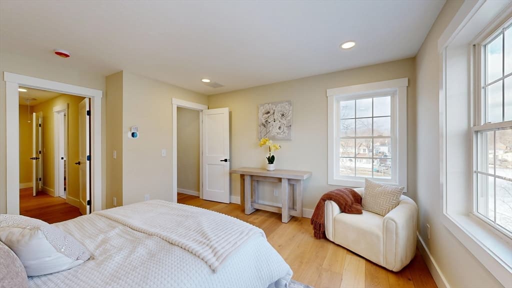 Single Family Residence at 42 Hastings Avenue, Worcester MA 01606, photo 34 of 39