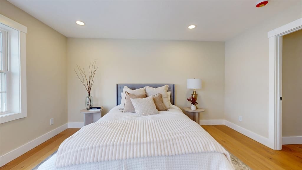 Single Family Residence at 42 Hastings Avenue, Worcester MA 01606, photo 33 of 39