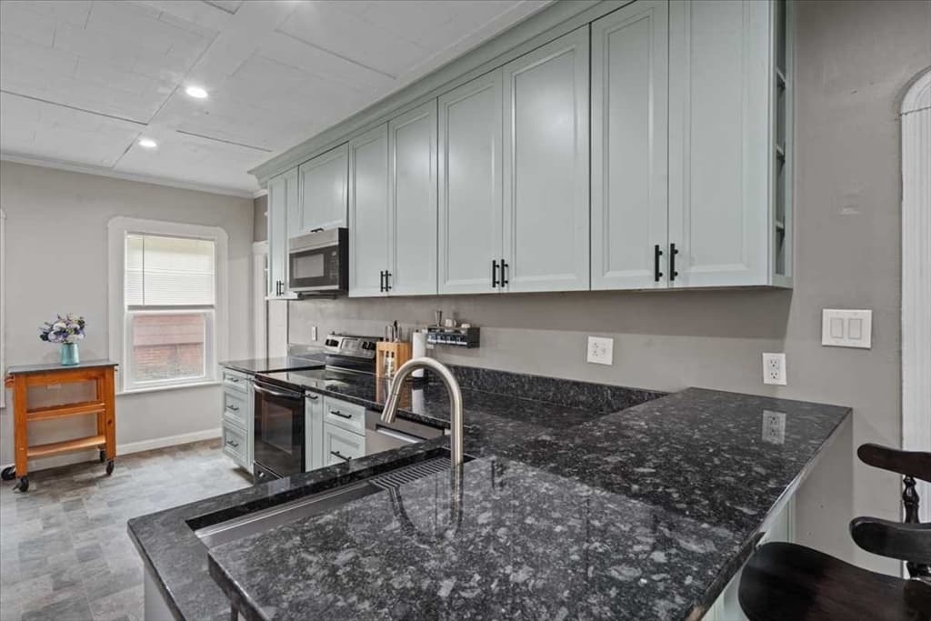 40 Duxbury Rd, Worcester MA 01605 photo 12