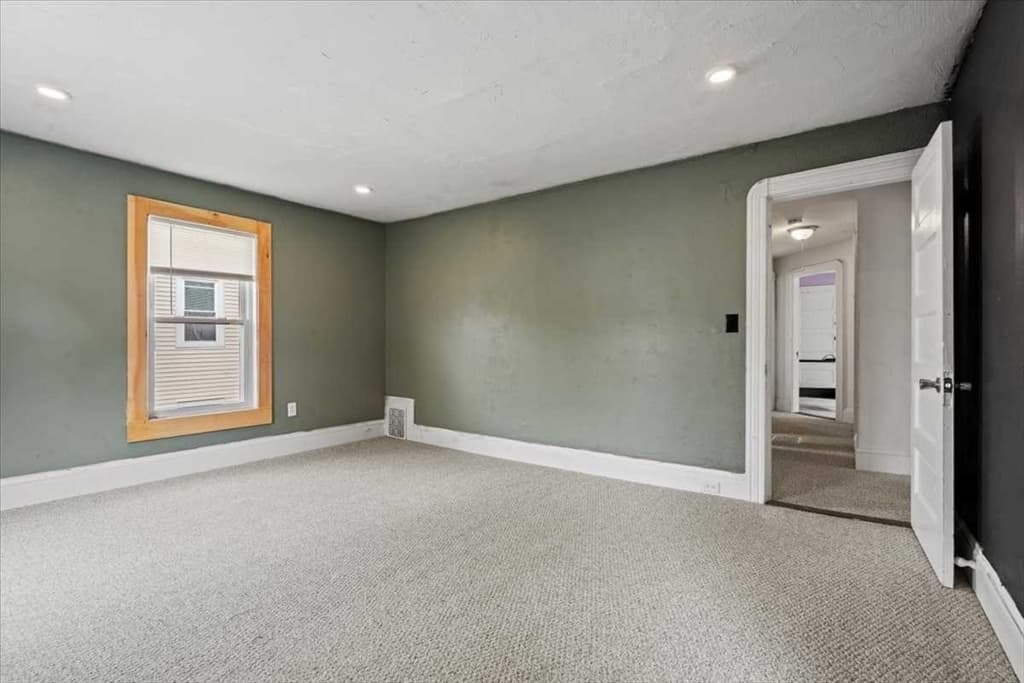 40 Duxbury Rd, Worcester MA 01605 photo 22