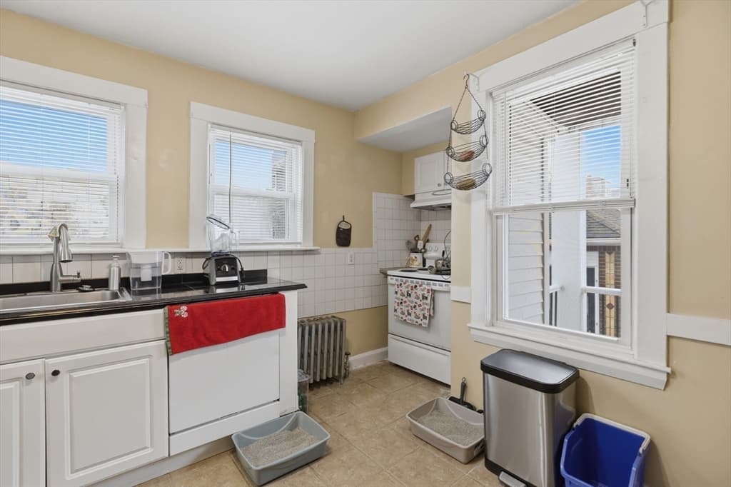 2 Family - 2 Units Up/Down at 142-144 Mystic Valley Parkway, Arlington MA 02474, Arlington, photo 24 of 32