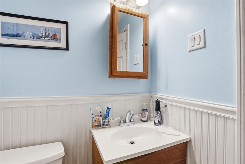 Condominium at 848 Plain St # 28, Marshfield MA 02050, Marshfield, photo 12 of 34