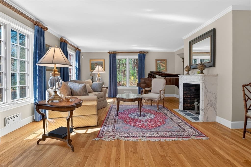 Single Family Residence at 8 Buttercup Ln, Dover MA 02030, Dover, photo 17 of 40