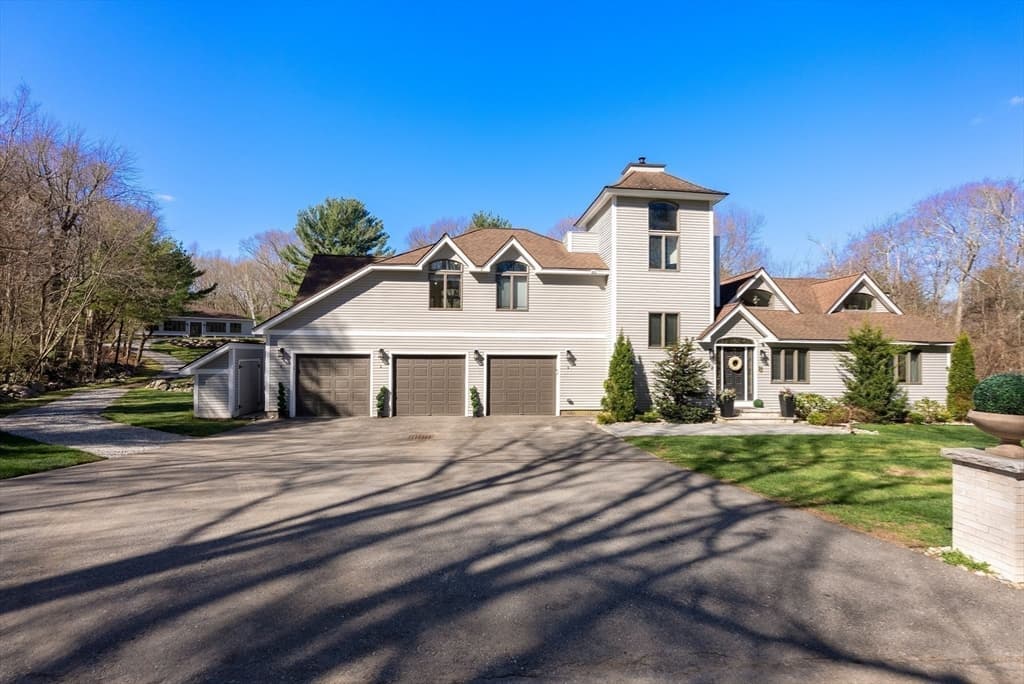 Single Family Residence at 22 Old Cambridge Turnpike, Lincoln MA 01773, Lincoln, photo 4 of 42