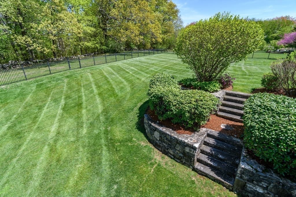 Single Family Residence at 4 Nipmuc Lane, Southborough MA 01772, Southborough, photo 36 of 42