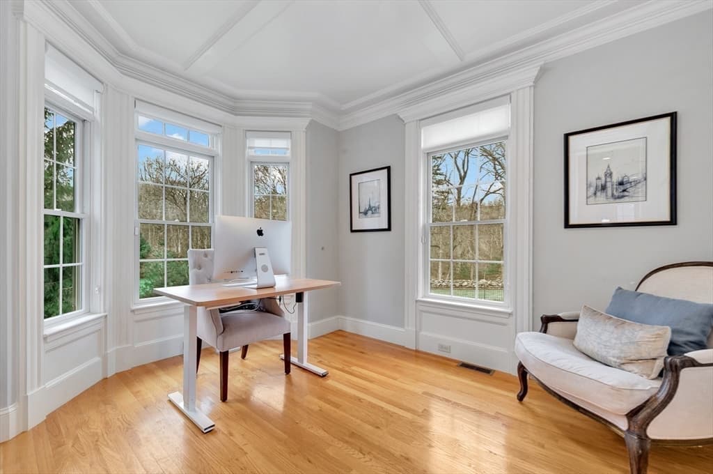 Single Family Residence at 4 Nipmuc Lane, Southborough MA 01772, Southborough, photo 18 of 42