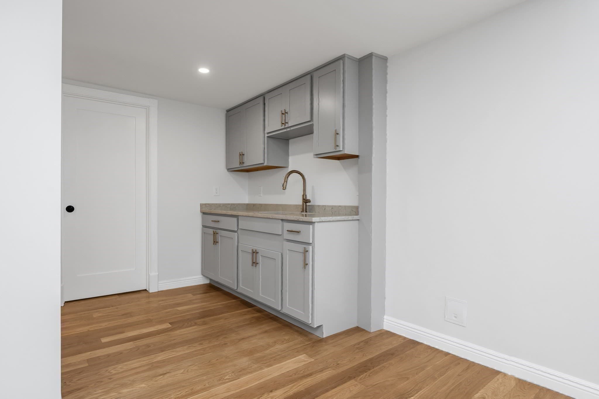 Single Family Residence at 5 Cottage St, Nahant MA 01908, Nahant, photo 32 of 42