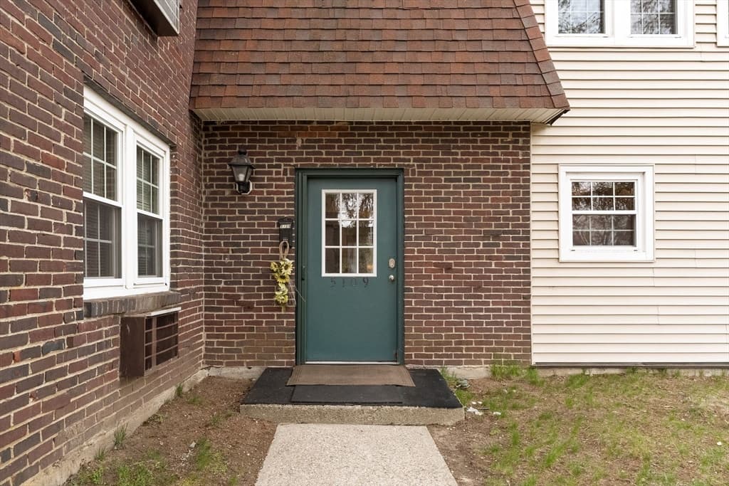 180 Main St # 5109, Bridgewater MA 02324