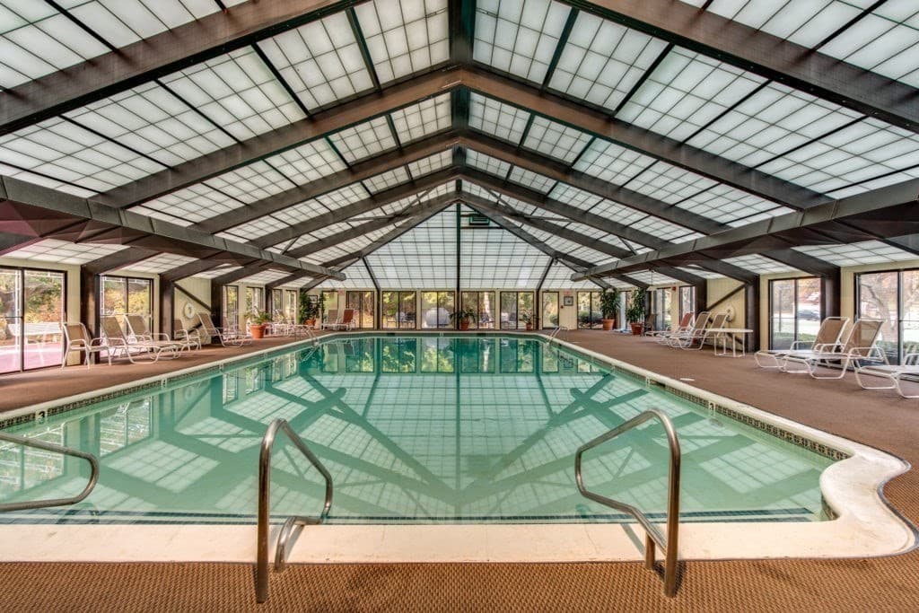 Condominium at 250 Hammond Pond Parkway # 609N, Newton MA 02467, Newton, photo 26 of 28