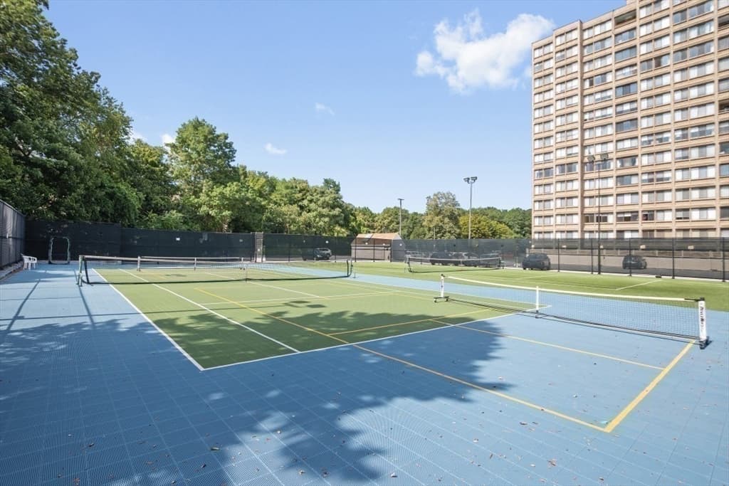 Condominium at 250 Hammond Pond Parkway # 609N, Newton MA 02467, Newton, photo 4 of 28