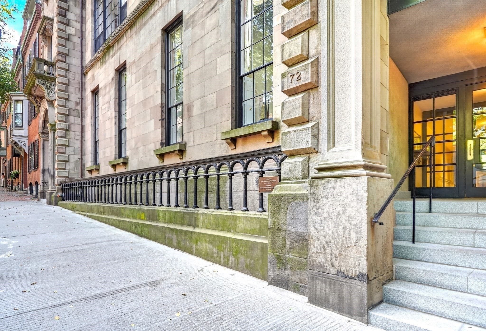 Condominium at 70 Mt Vernon # 3A, Boston MA 02108, photo 3 of 42