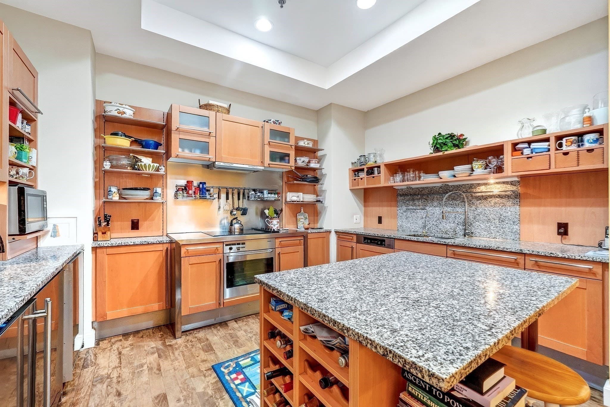 Condominium at 70 Mt Vernon # 3A, Boston MA 02108, photo 15 of 42