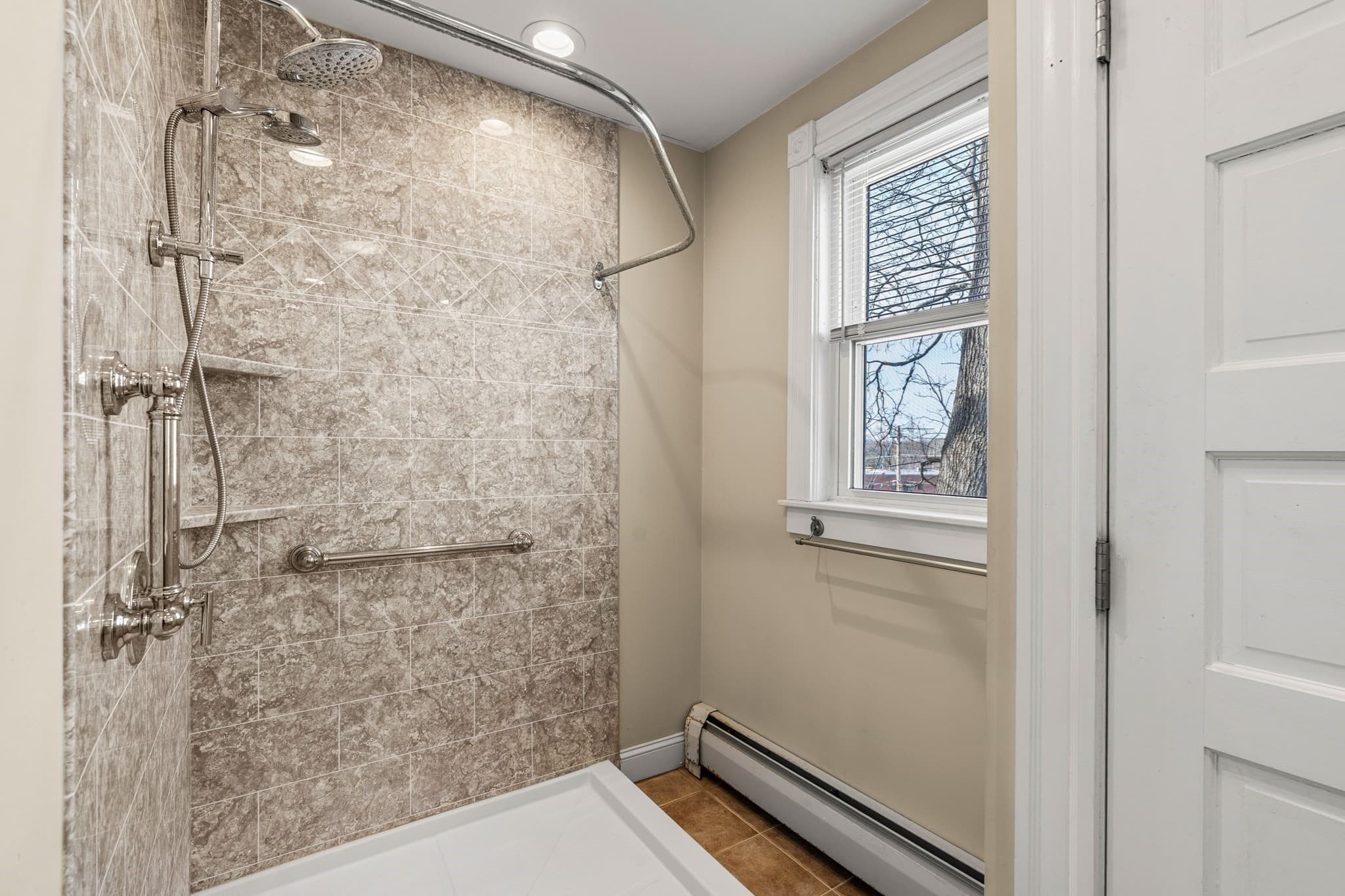 Single Family Residence at 41A Highland Ave, Chelmsford MA 01863, photo 13 of 33