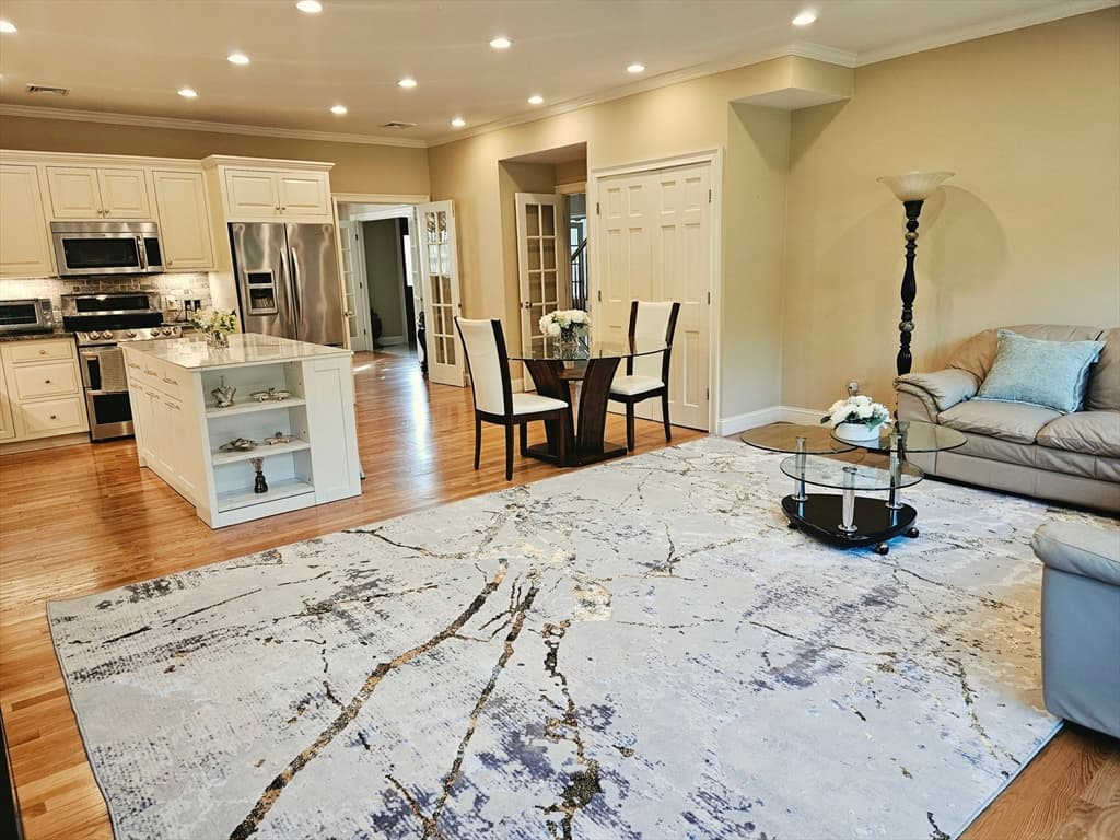 Single Family Residence at 17 Morningside Lane, Lincoln MA 01773, Lincoln, photo 19 of 40