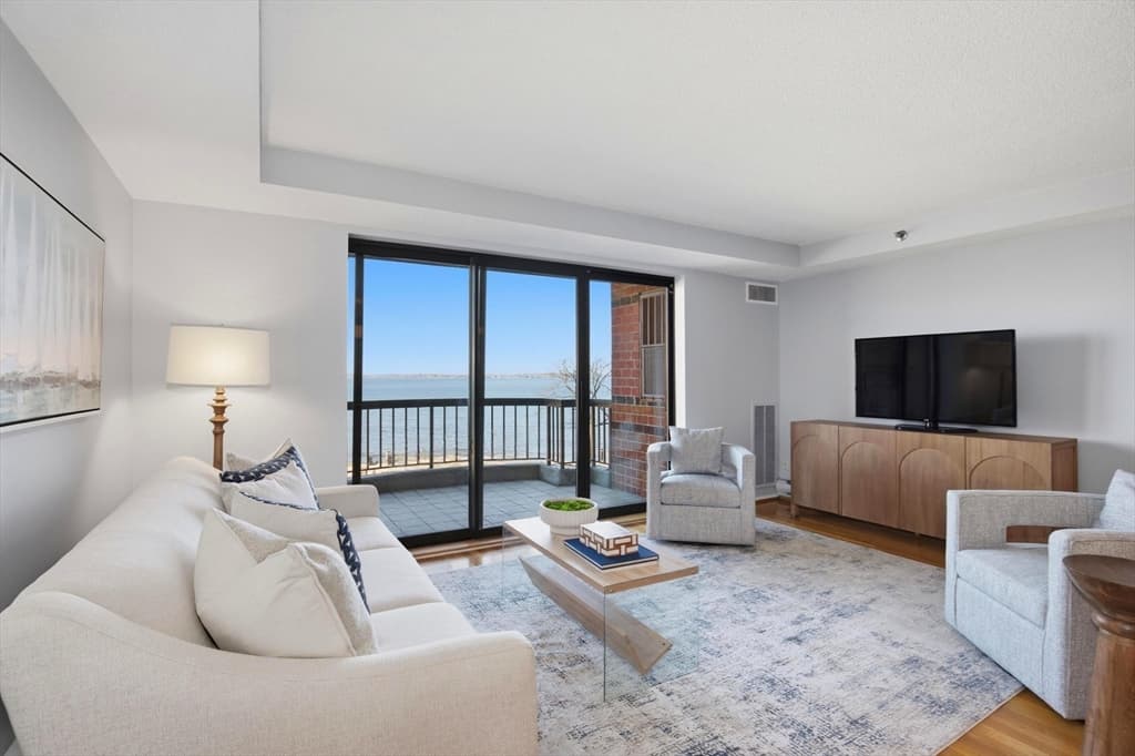 3 Seal Harbor Road # 342, Winthrop MA 02152