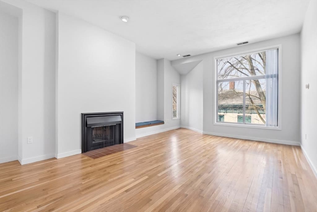 581 Mount Auburn Street # 2, Cambridge MA 02138