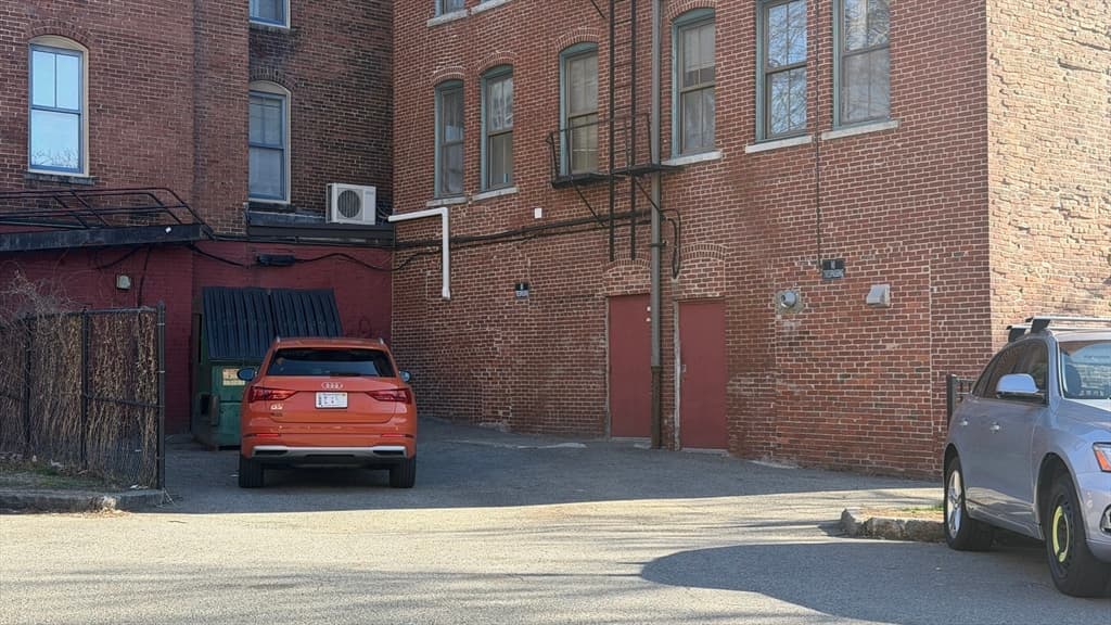 5+ Family - Rooming House at 101-107 Gorham Street, Lowell MA 01852, photo 8 of 42