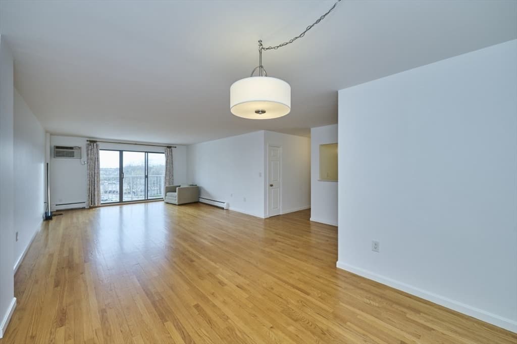 Condominium at 151 Coolidge Ave # 404, Watertown MA 02472, photo 9 of 26