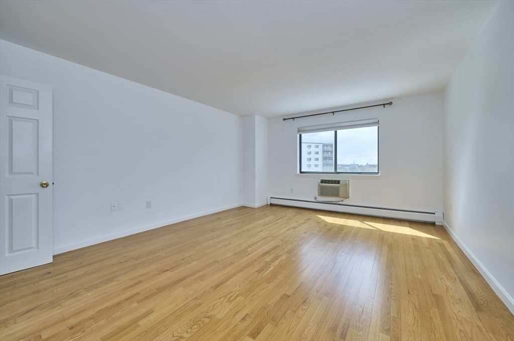 Condominium at 151 Coolidge Ave # 404, Watertown MA 02472, photo 19 of 26