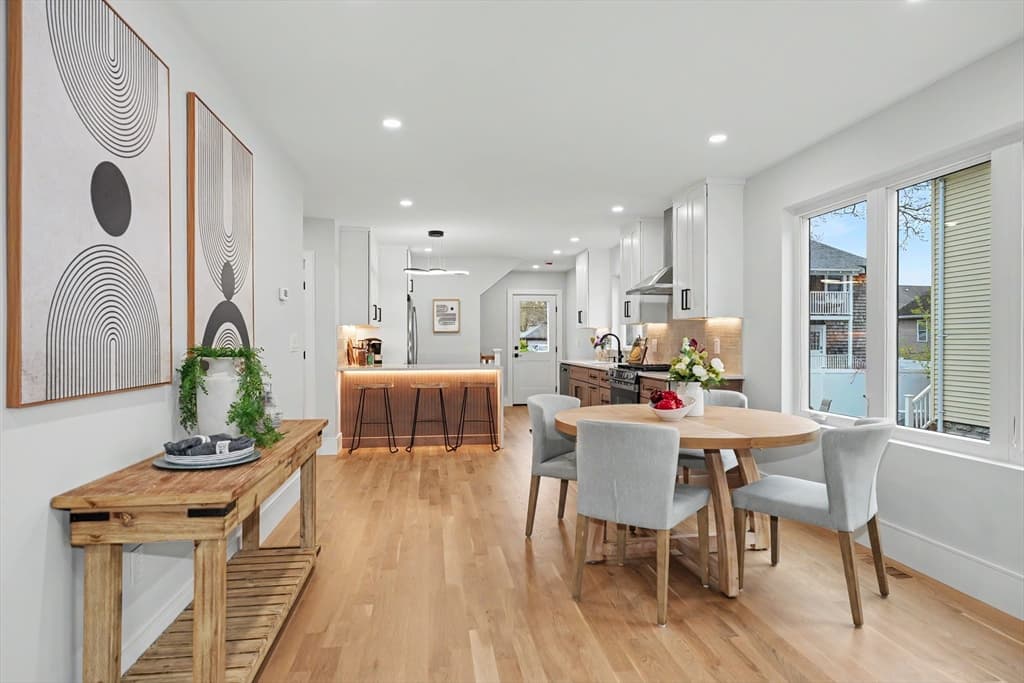 Condominium at 17 Drew Road # 17, Belmont MA 02478, photo 5 of 34