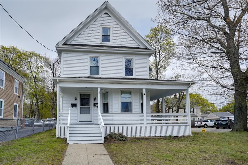 188 Waverley St # 1, Belmont MA 02478
