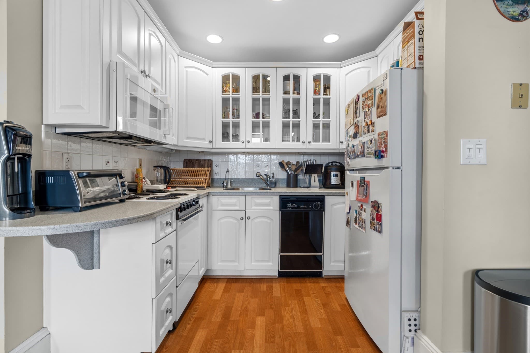 Condominium at 271 Dartmouth St # 5H, Boston MA 02116, photo 6 of 19