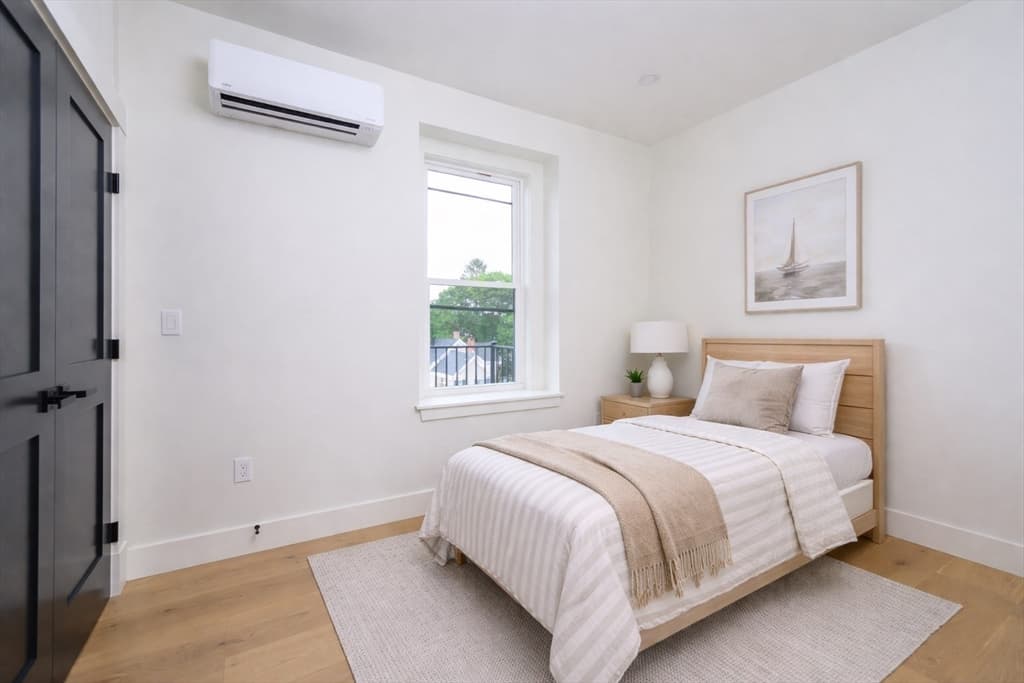 Condominium at 21 Tanglewood Road # 3, Boston MA 02124, photo 10 of 22