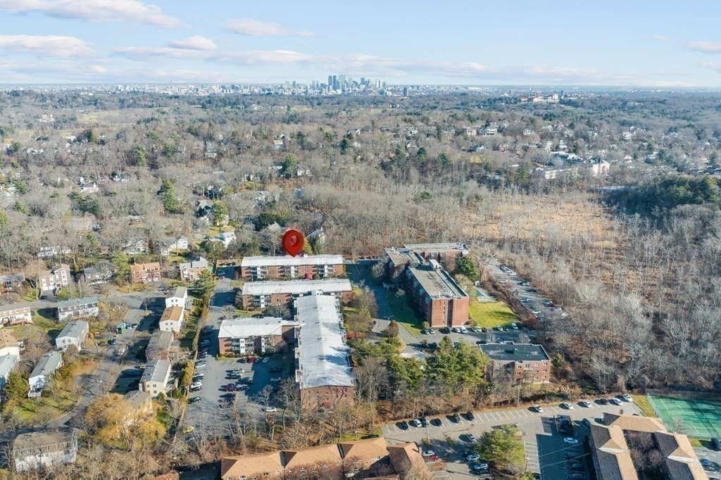 Condominium at 57 Broadlawn Park # 14B, Boston MA 02132, photo 23 of 26