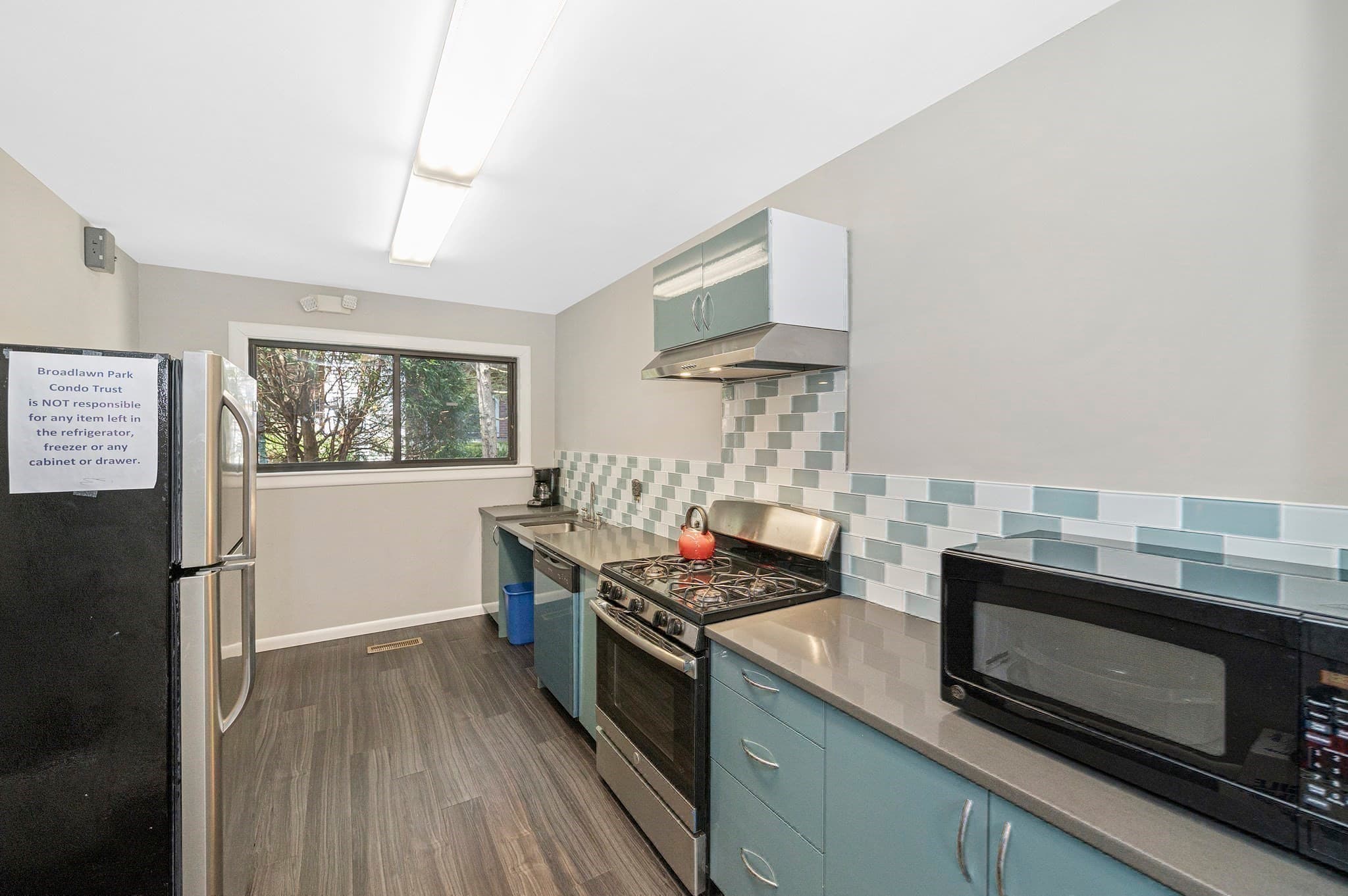 Condominium at 57 Broadlawn Park # 14B, Boston MA 02132, photo 22 of 26