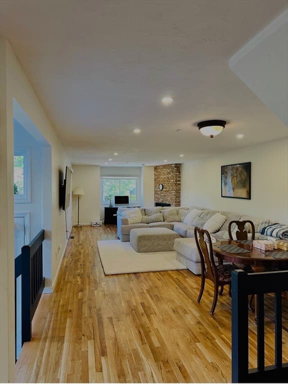 107 Arrowhead Circle # 107, Ashland MA 01721