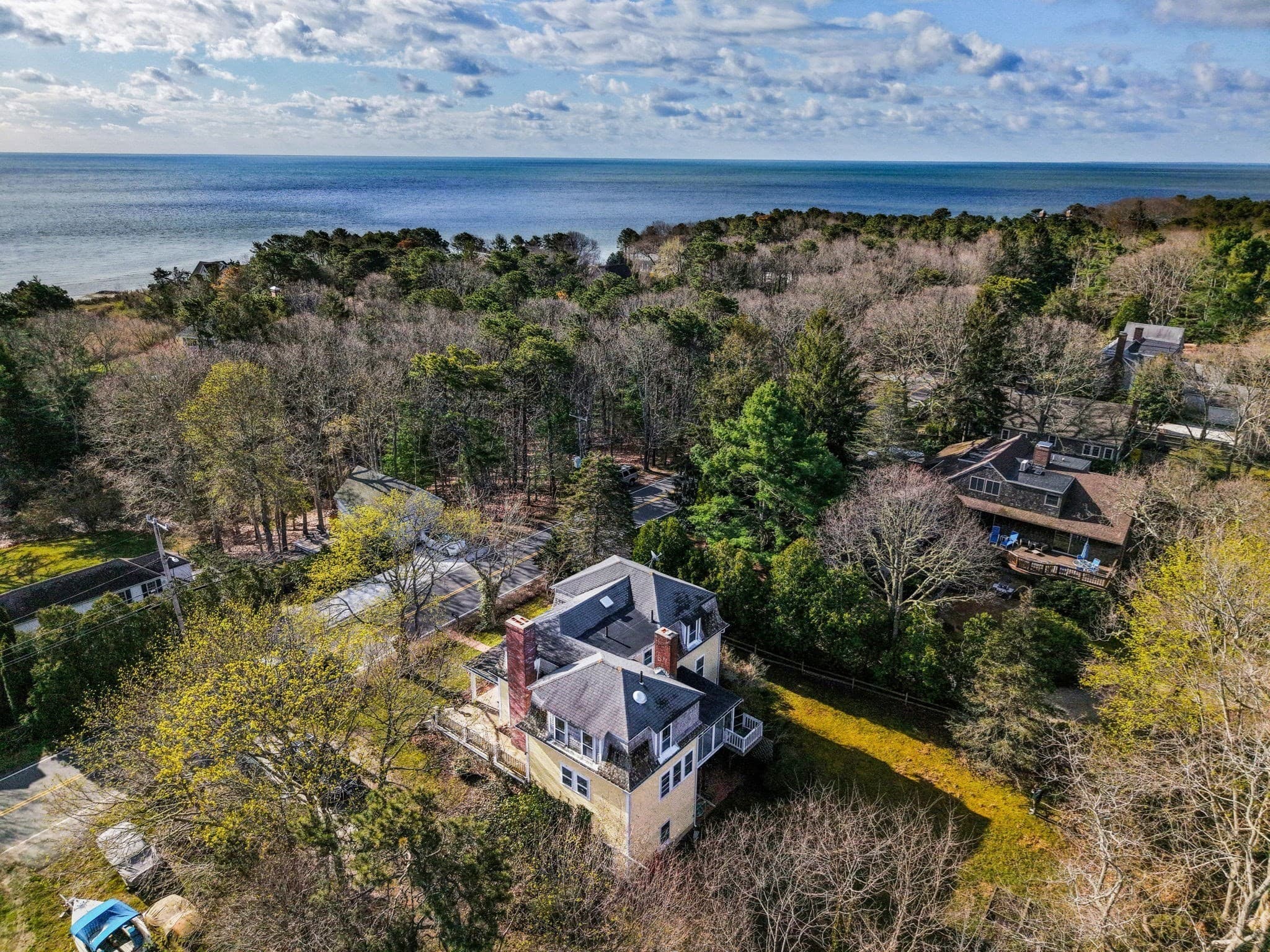 Single Family Residence at 1331 Main St, Barnstable MA 02635, photo 3 of 34