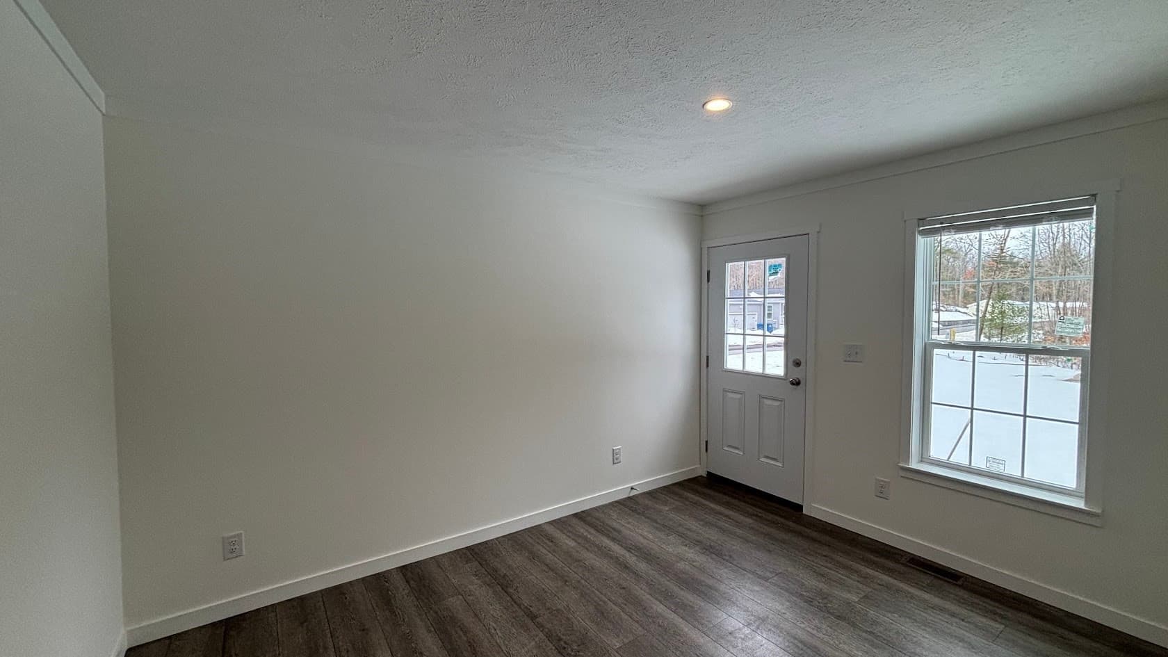 Single Family Residence at 21 Pinrock Drive, Sturbridge MA 01566, photo 13 of 19