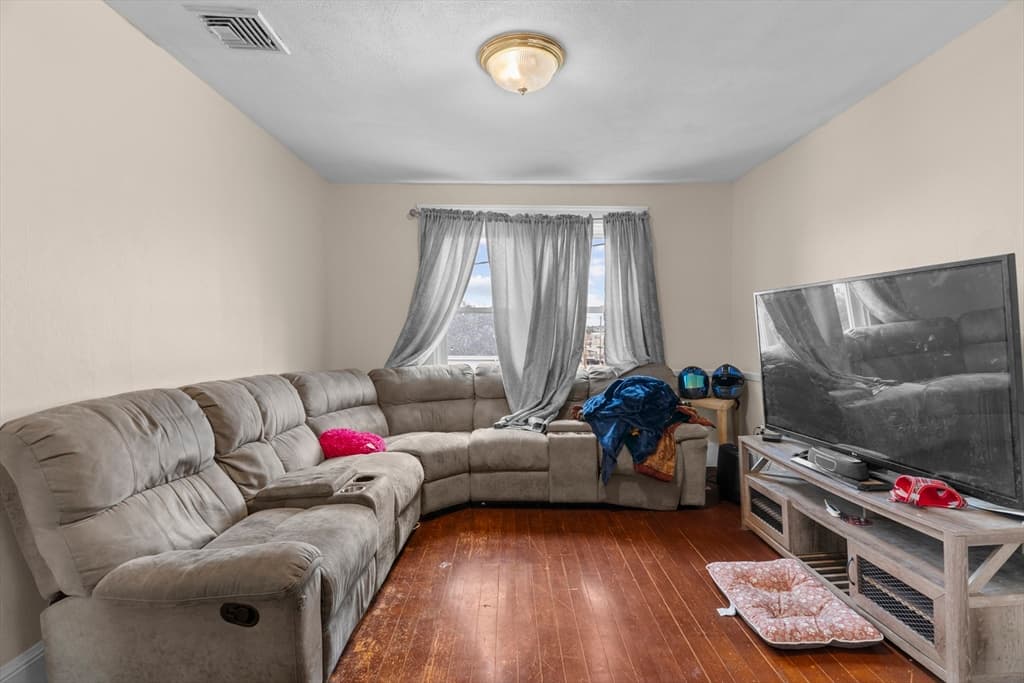 Commercial Sale at 472 Waterman Ave, East Providence RI 02914, East Providence, photo 27 of 39