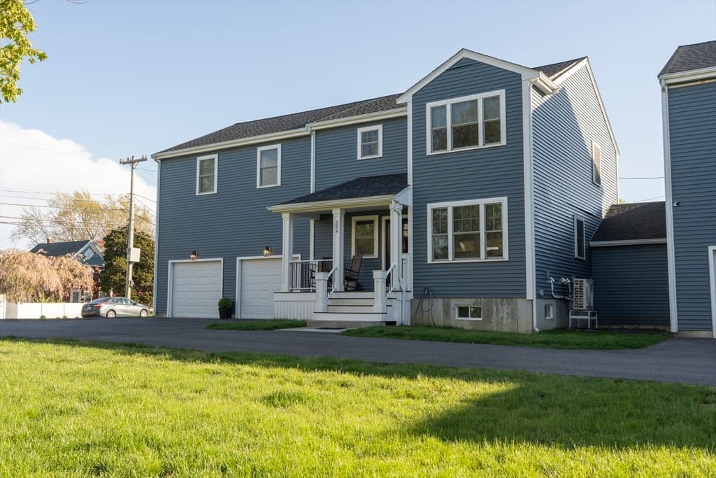294 Huttleston # 1, Fairhaven MA 02719
