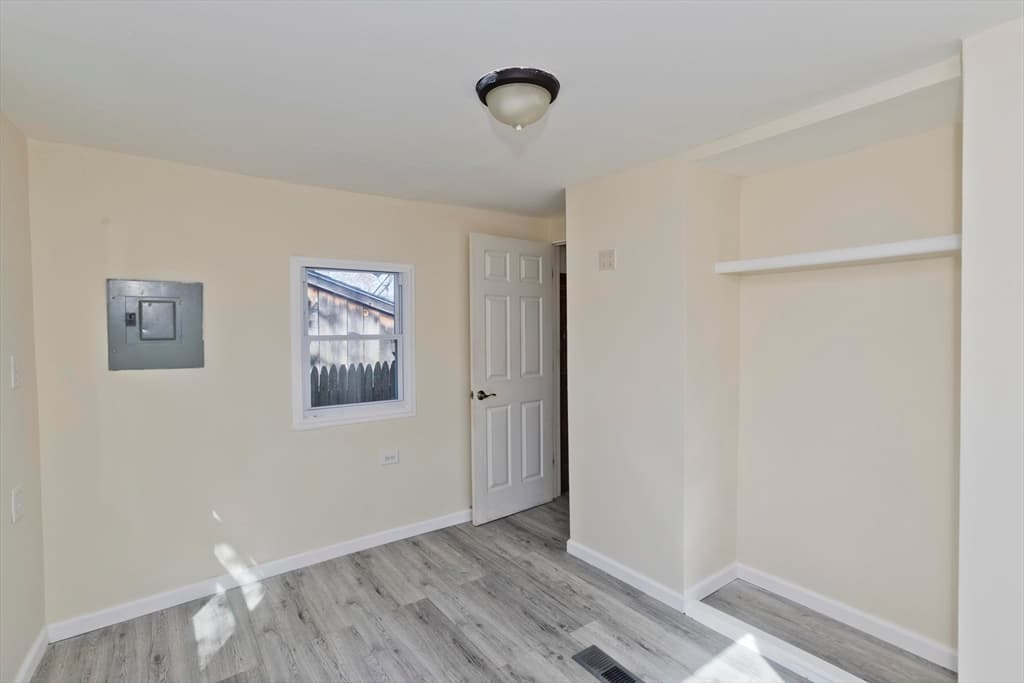 38 Klondike Ave, Westfield MA 01085 photo 14