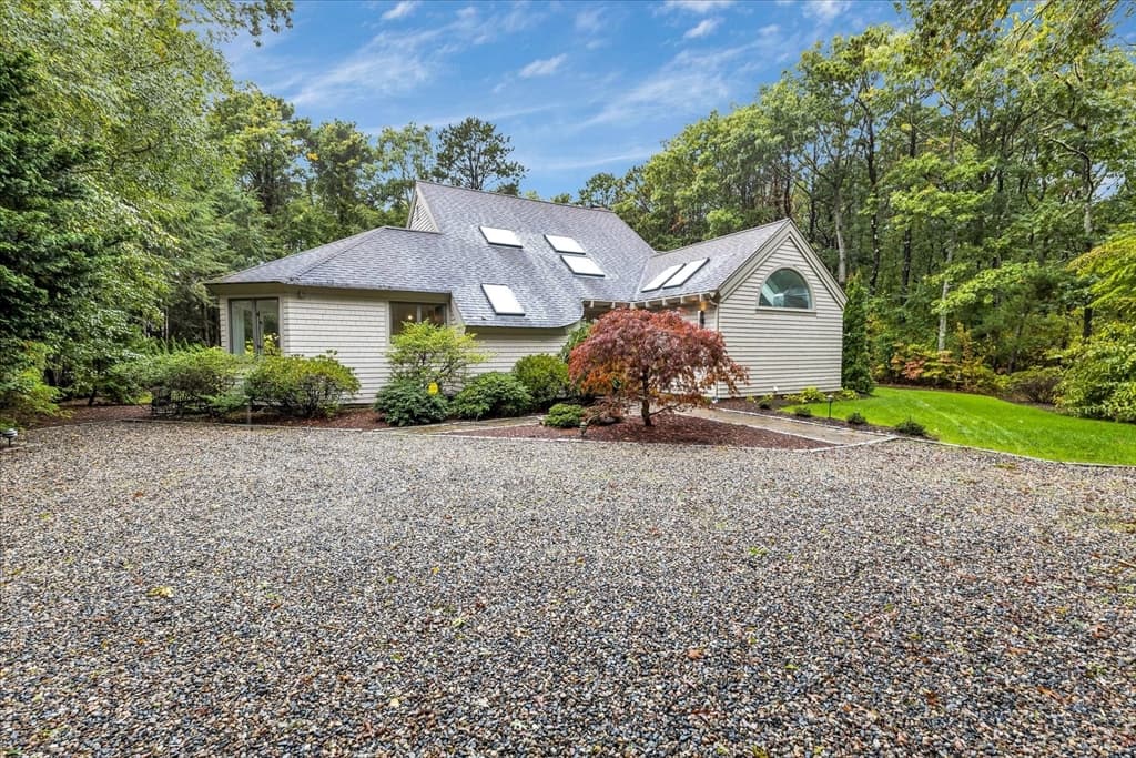 Single Family Residence at 50 Topping Lift, Mashpee MA 02649, Mashpee, photo 2 of 34