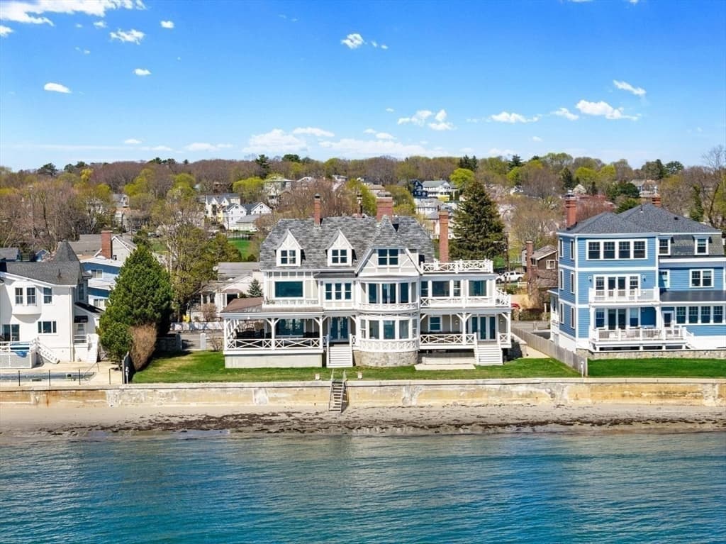 251 Puritan Road, Swampscott MA 01907 photo 3