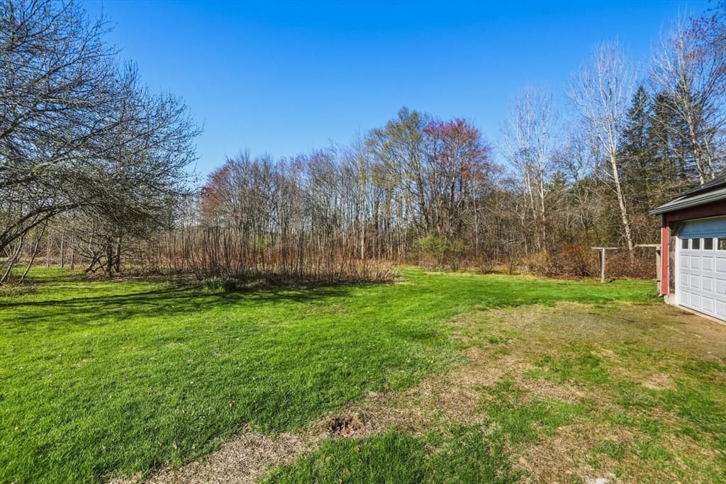 274 Sunderland Rd, Amherst MA 01002 photo 33