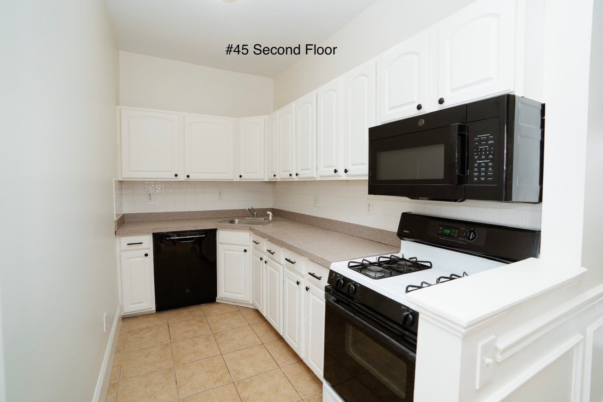 5-9 Family at 39-47 Water St, Quincy MA 02169, photo 2 of 38