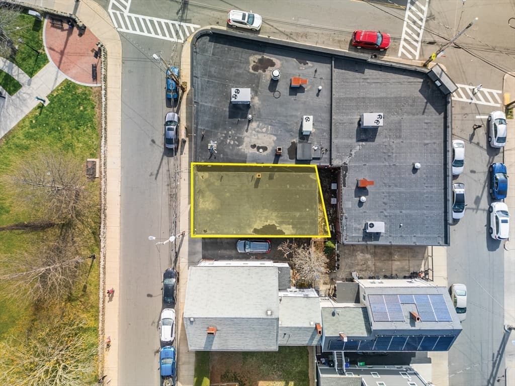 6 Hancock St, Chelsea MA 02150 photo 5