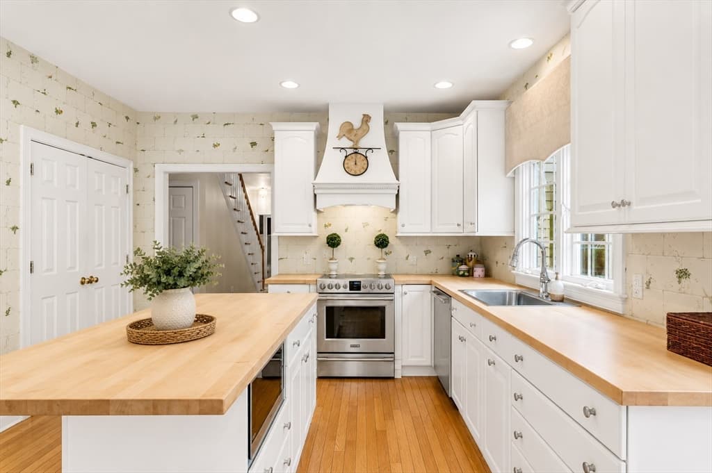 Single Family Residence at 65 Deerpath, Dedham MA 02026, Dedham, photo 2 of 38