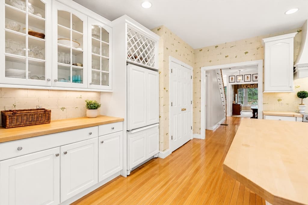 Single Family Residence at 65 Deerpath, Dedham MA 02026, Dedham, photo 6 of 38