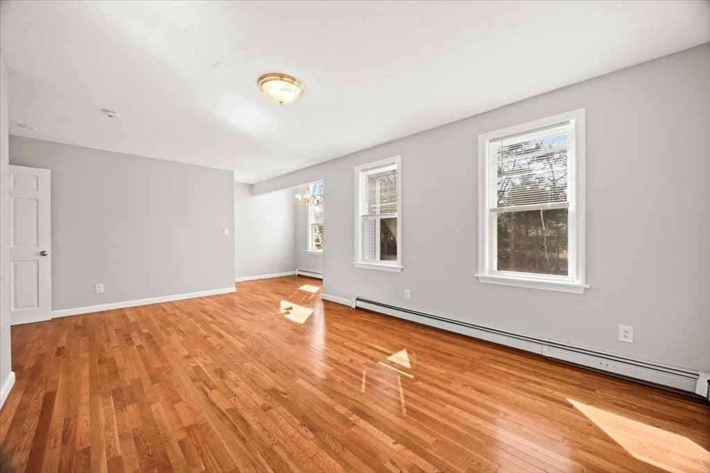 Single Family Residence at 10 Manomet Beach Blvd, Plymouth MA 02360, Plymouth, photo 28 of 40