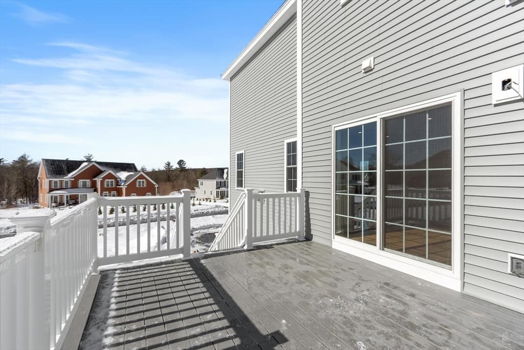 Single Family Residence at 2 Clover Glen Circle, Shrewsbury MA 01545, photo 27 of 32