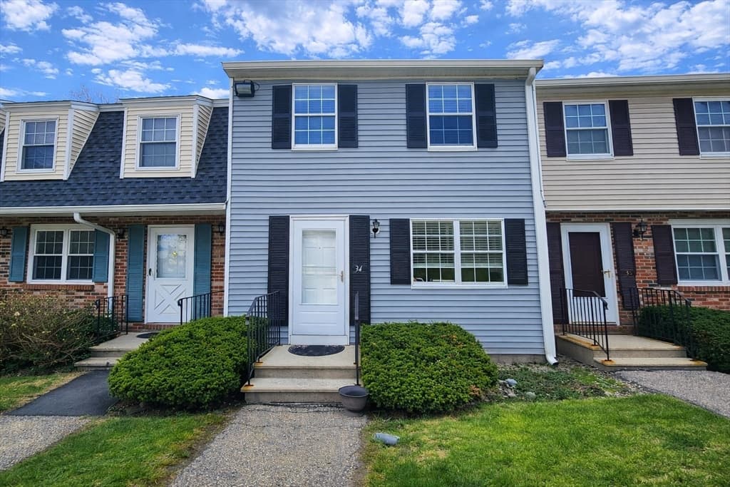 46 Pawtucket # 34, Tyngsborough MA 01879