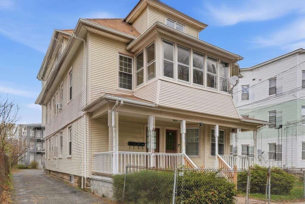 3 Family at 42 Berkshire St, Springfield MA 01151, Springfield, photo 2 of 36
