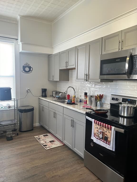 5-9 Family at 237 Branch St, Lowell MA 01851, Lowell, photo 12 of 15