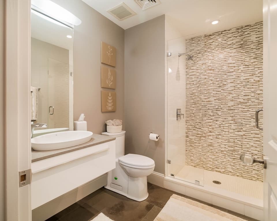 287 Langley Rd # 6, Newton MA 02459 photo 34