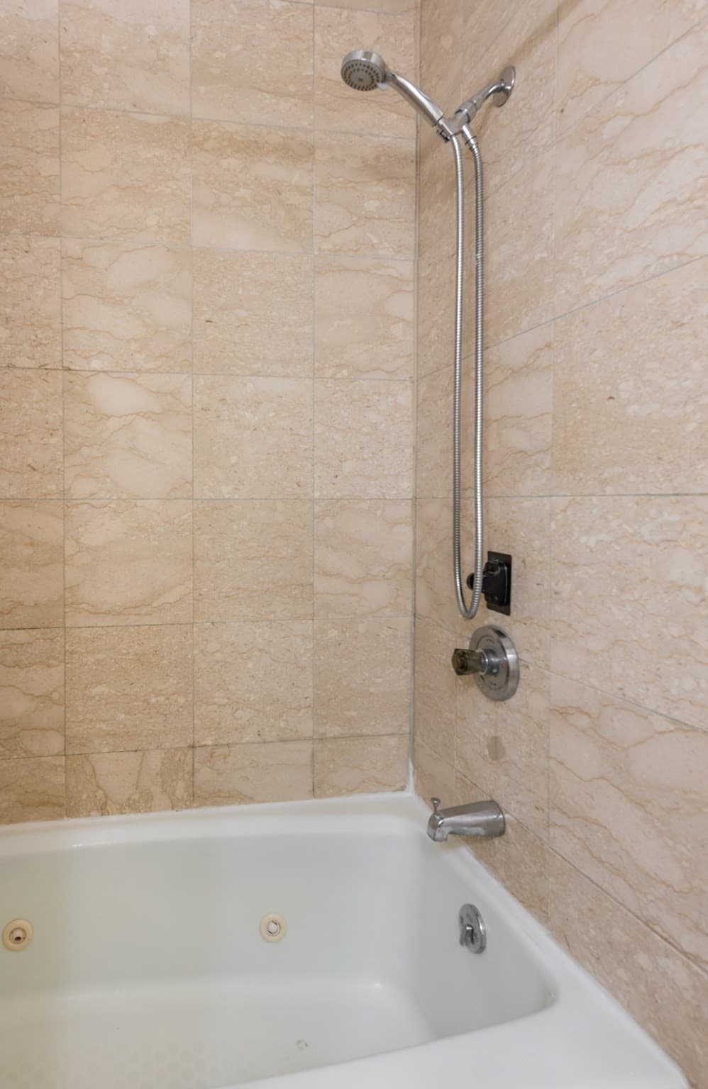 Condominium at 147 Kelton # 305, Boston MA 02134, photo 17 of 28